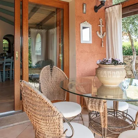 Pia Villa